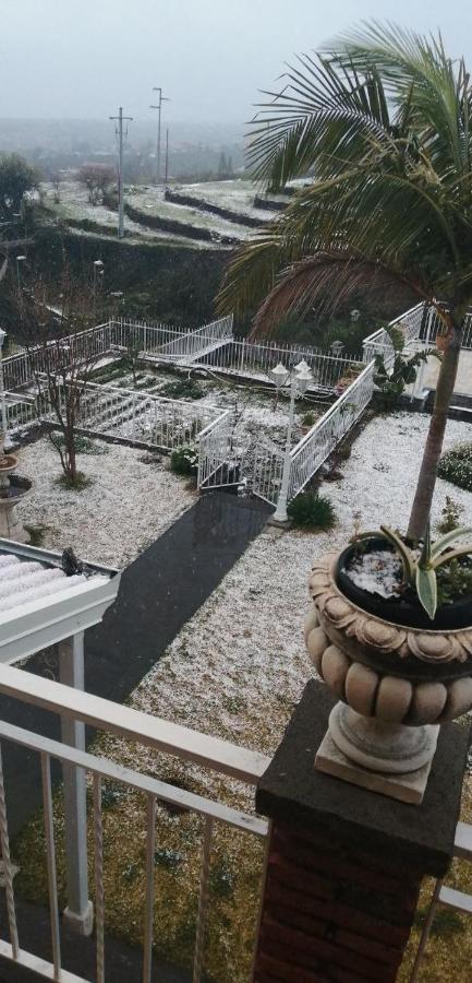 Ai Tre Archi Di Tagliaborse Villa Mascali Bagian luar foto