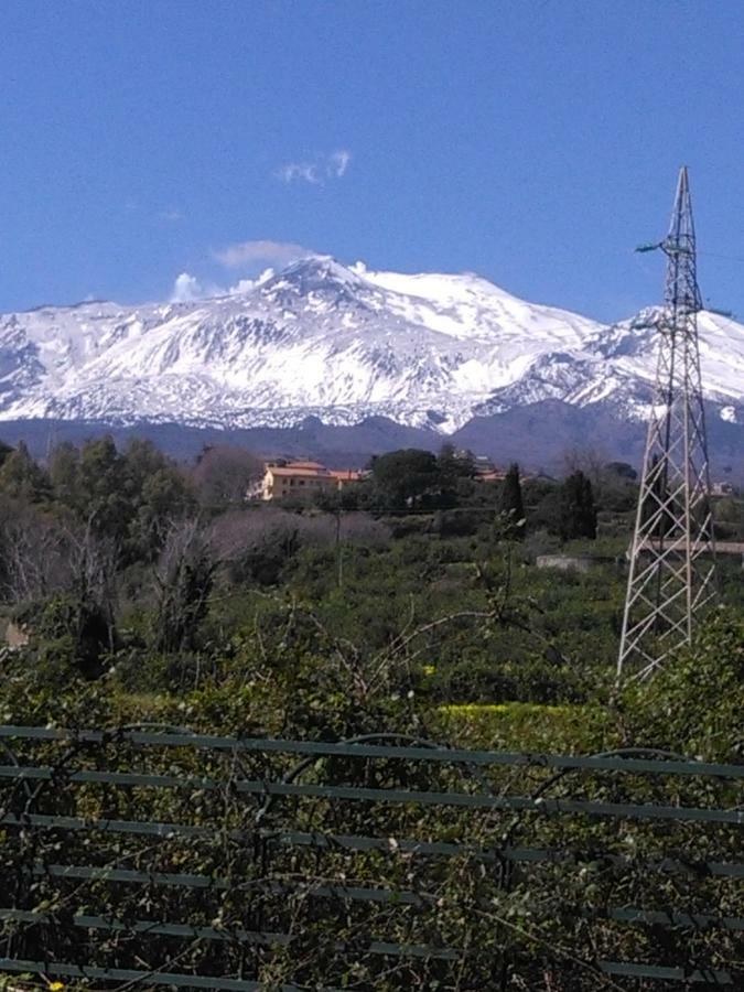 Ai Tre Archi Di Tagliaborse Villa Mascali Bagian luar foto