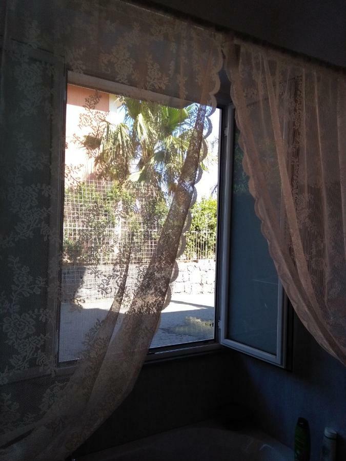 Ai Tre Archi Di Tagliaborse Villa Mascali Bagian luar foto