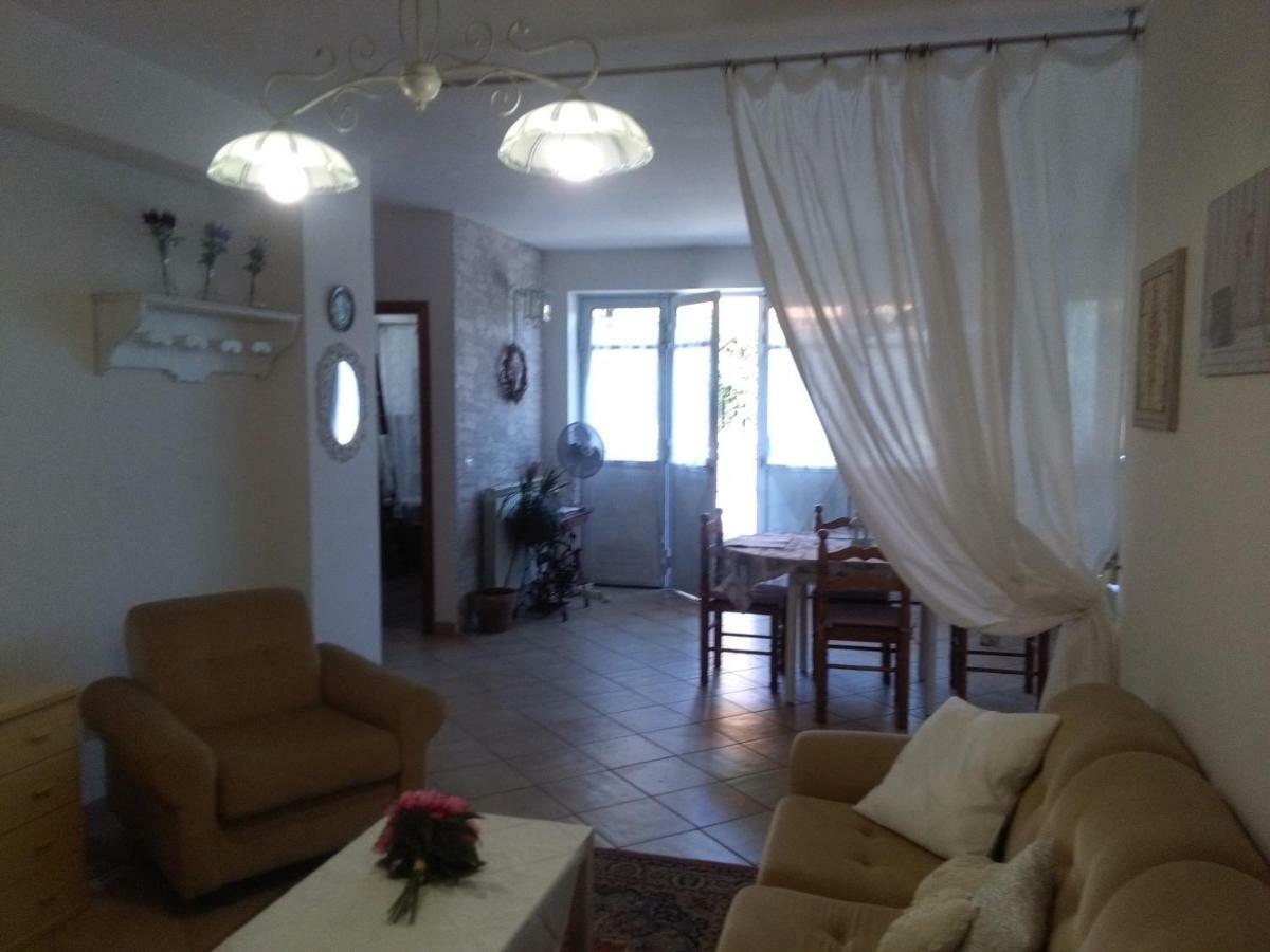 Ai Tre Archi Di Tagliaborse Villa Mascali Bagian luar foto